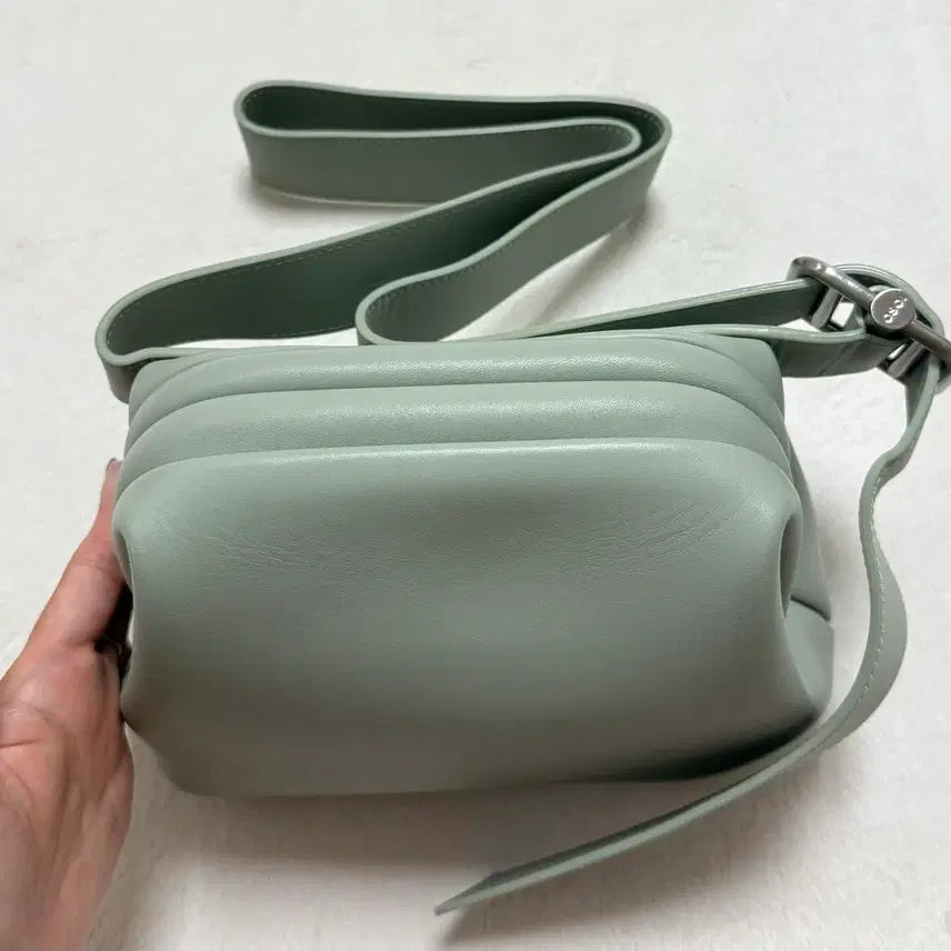 [BUNJANG] OSOÏ Mini Brot Mint Handbag / 오소이 미니브로트 민트