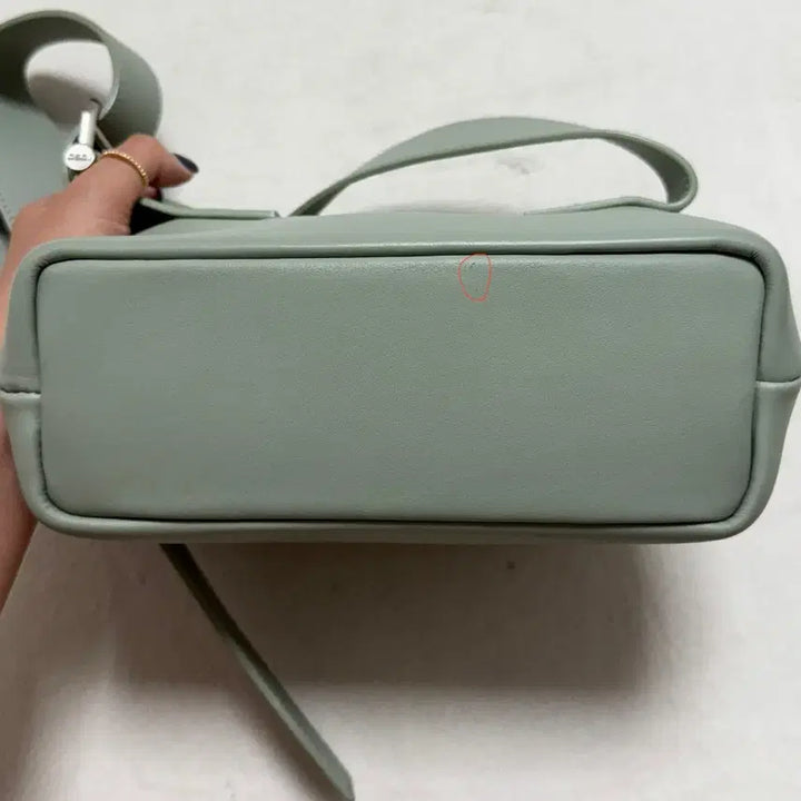 [BUNJANG] OSOÏ Mini Brot Mint Handbag / 오소이 미니브로트 민트