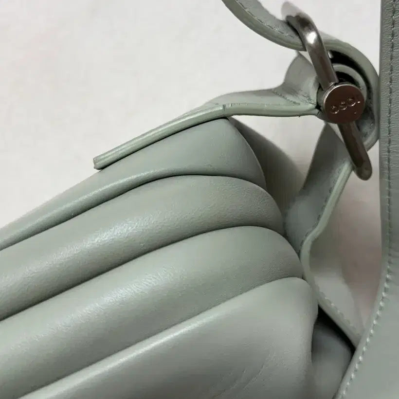 [BUNJANG] OSOÏ Mini Brot Mint Handbag / 오소이 미니브로트 민트