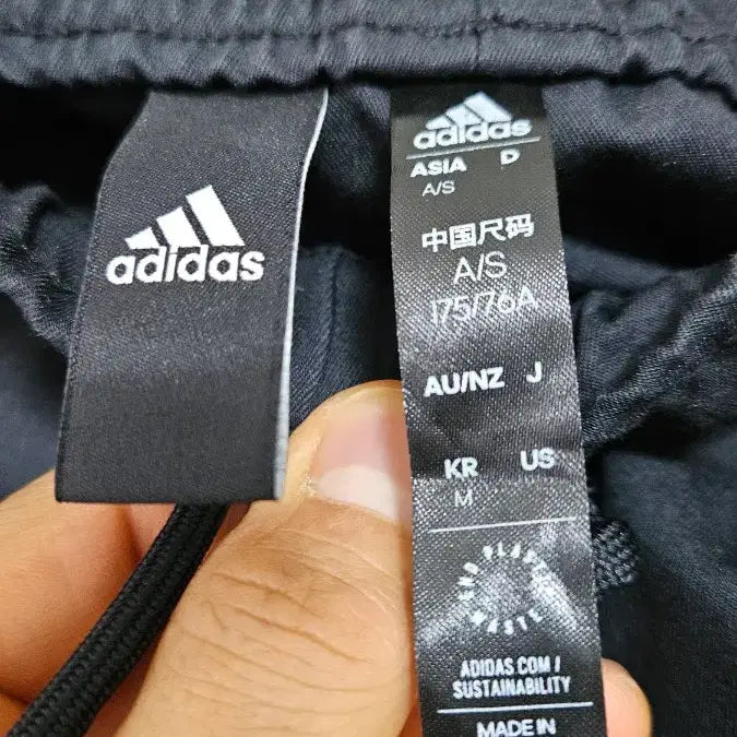 [BUNJANG] Adidas Cargo Jogger Pants (Size M) / <<간지템!!>>아디다스 카고조거팬츠!(feat.M 30)