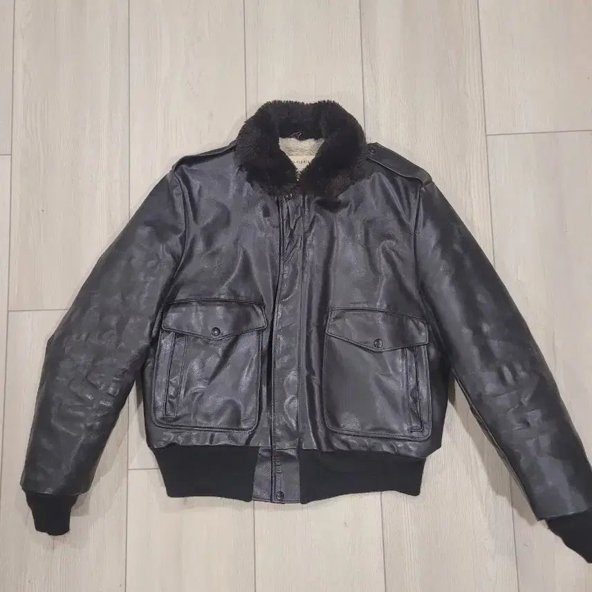 [BUNJANG] Schott NYC Leather Jacket with Fur Trim / Schott NYC Steerhide 가죽자켓