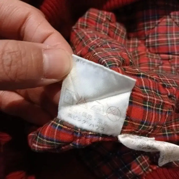 [BUNJANG] Pink House Pigment Red Inner Christmas Check Logo Arm Pocket Cotton G2 A1 / 리바이스 실버탭 연청워싱 루즈핏 블랭크탭 워터리스 청바지 데님팬츠 32