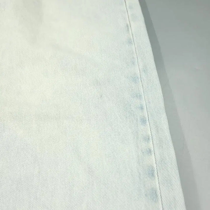 [BUNJANG] Pink House Pigment Red Inner Christmas Check Logo Arm Pocket Cotton G2 A1 / 리바이스 실버탭 연청워싱 루즈핏 블랭크탭 워터리스 청바지 데님팬츠 32