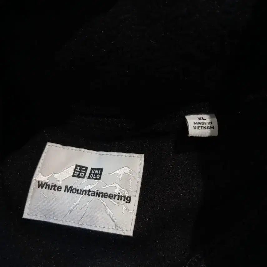 [BUNJANG] Uniqlo x White Mountaineering JP Black Navy Lining Unbalance Ribbon Jacket / 유니클로 X 화이트 마운티니어링 JP 블랙 네이비 라이닝 언발란스 리본