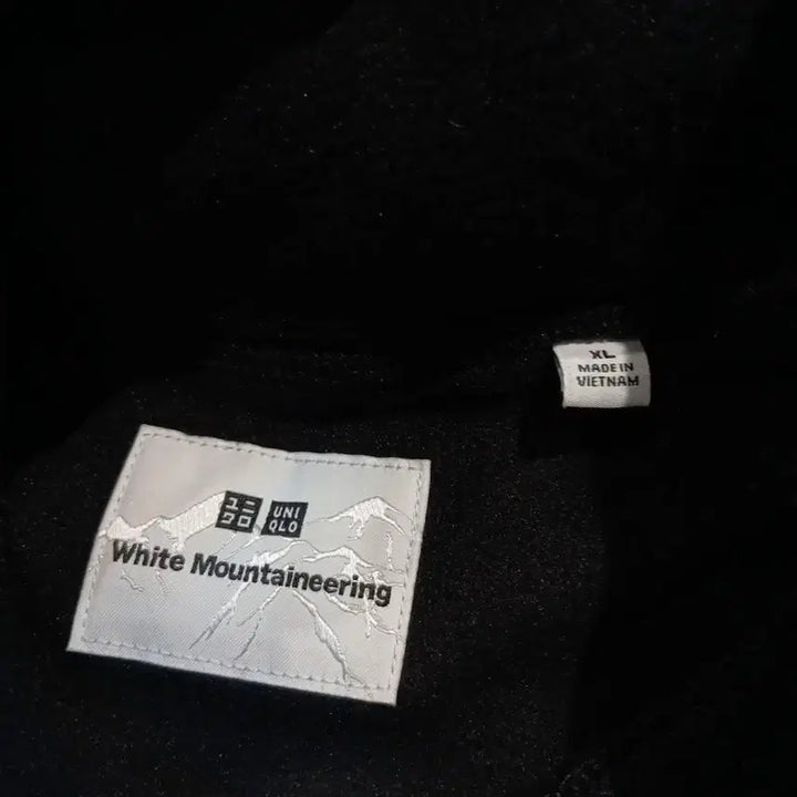 [BUNJANG] Uniqlo x White Mountaineering JP Black Navy Lining Unbalance Ribbon Jacket / 유니클로 X 화이트 마운티니어링 JP 블랙 네이비 라이닝 언발란스 리본