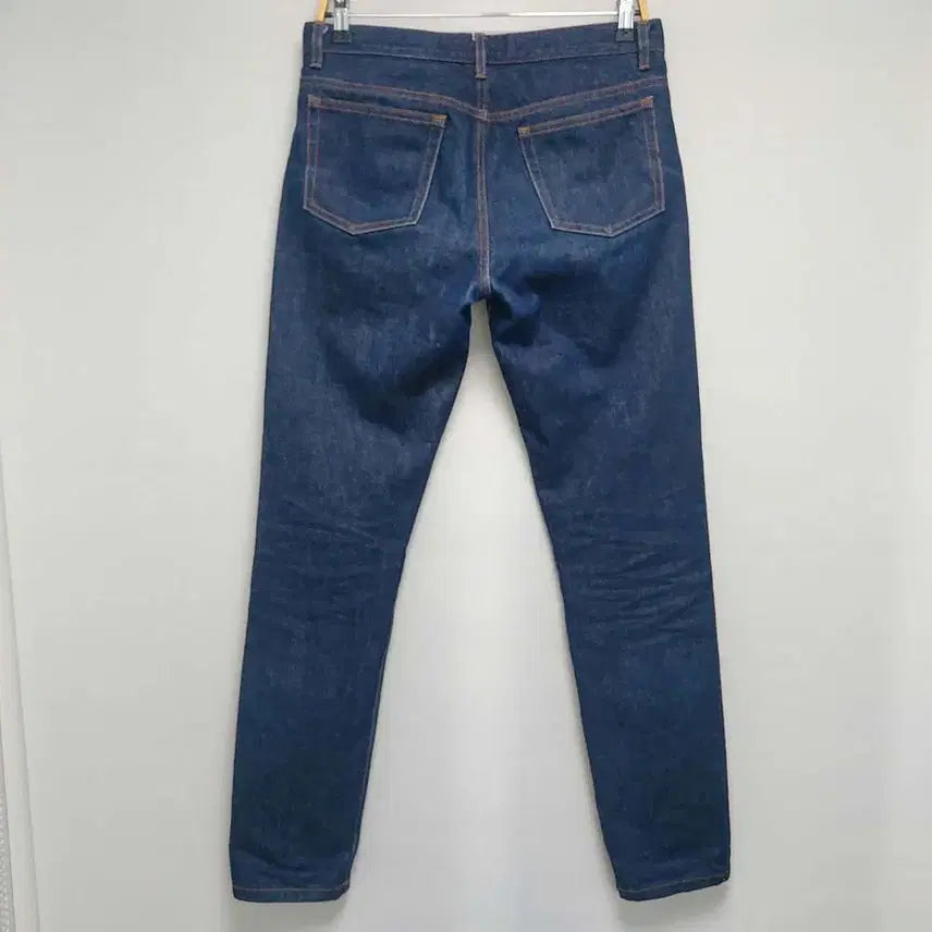 [BUNJANG] APC Slim Fit Washed Jeans (Size 30) / APC 슬림 워싱진/30/구제24시/일