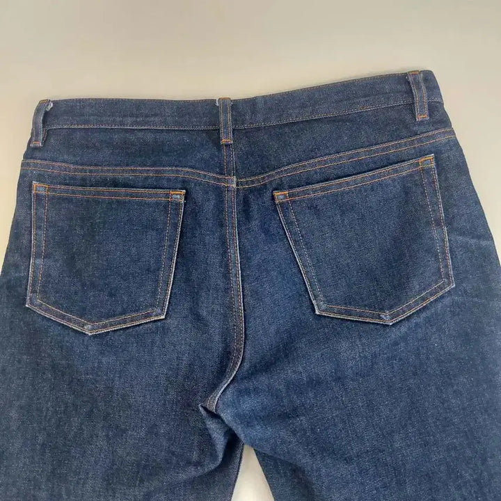 [BUNJANG] APC Slim Fit Washed Jeans (Size 30) / APC 슬림 워싱진/30/구제24시/일