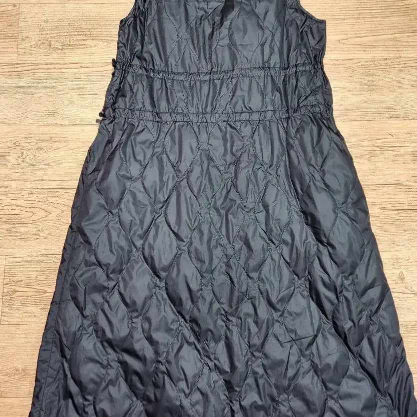 [BUNJANG] Edge Ori Quilted Long Dress / 엣지오리퀼팅원피스