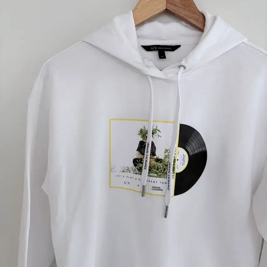 [BUNJANG] Armani Exchange Panda Print Hoodie / 아르마니 익스체인지 화이트 후드티셔츠