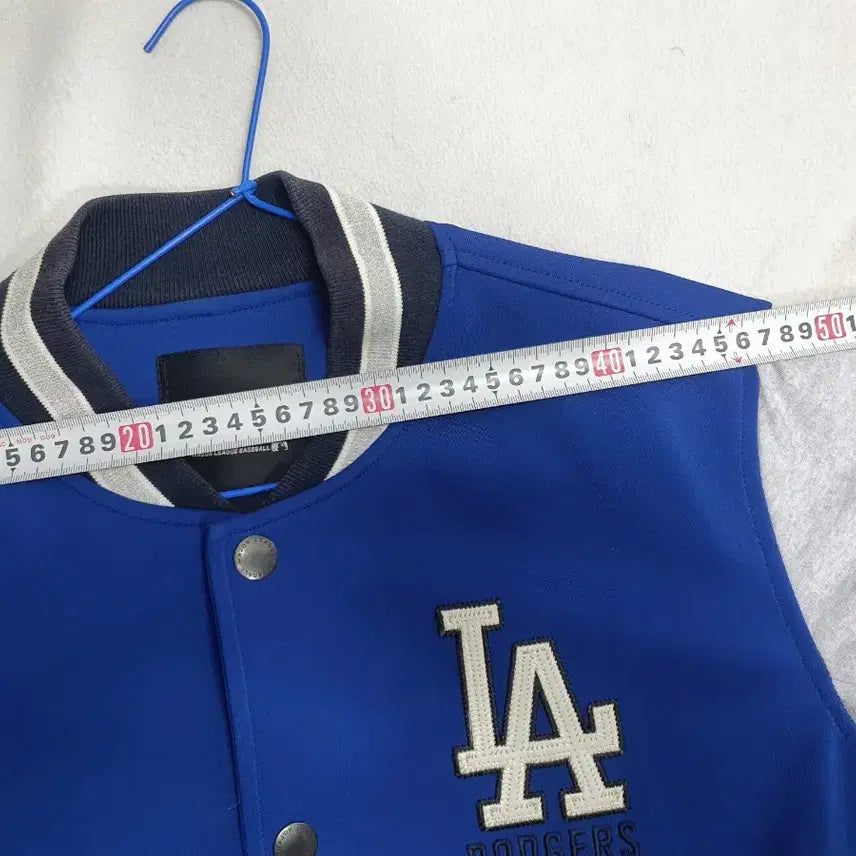 [BUNJANG] MLB LA Dodgers Varsity Jacket Stadium Jumper Blue (Size 100) / MLB 엠엘비 LA다저스 바시티 자켓 스타디움 점퍼 블루 100