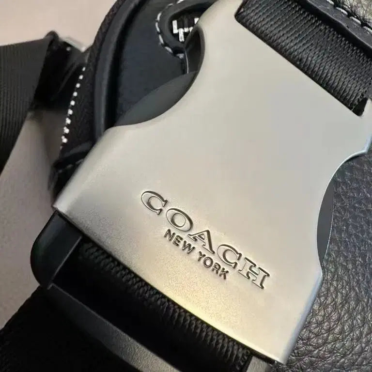 [BUNJANG] COACH Signature All Black Multi-Way Belt Bag / 코치 시그니처 올블랙 멀티 벨트