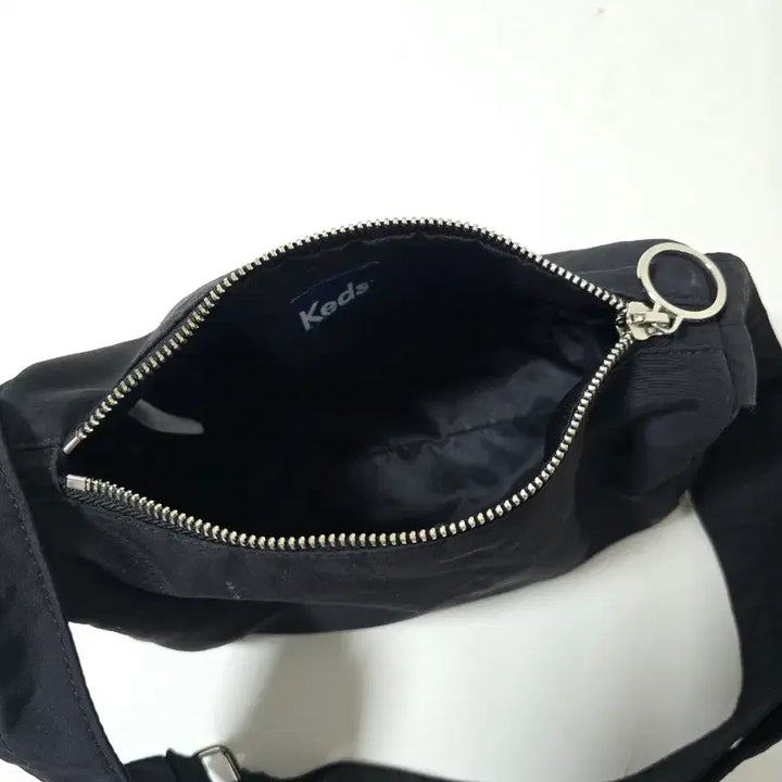 [BUNJANG] Keds Black Nylon Crossbody Shoulder Bag / 케즈 블랙 나일론 숄더백 크로스백 0316