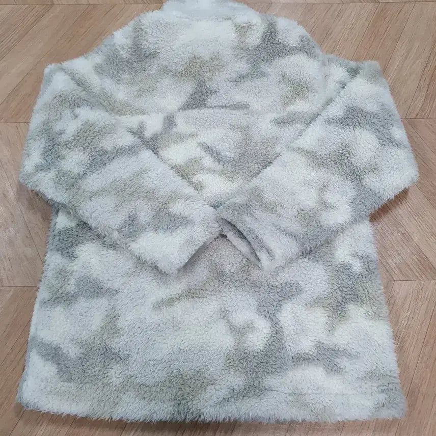 [SOLD OUT] 컬럼비아 뽀글이 플리스 자켓 아이보리