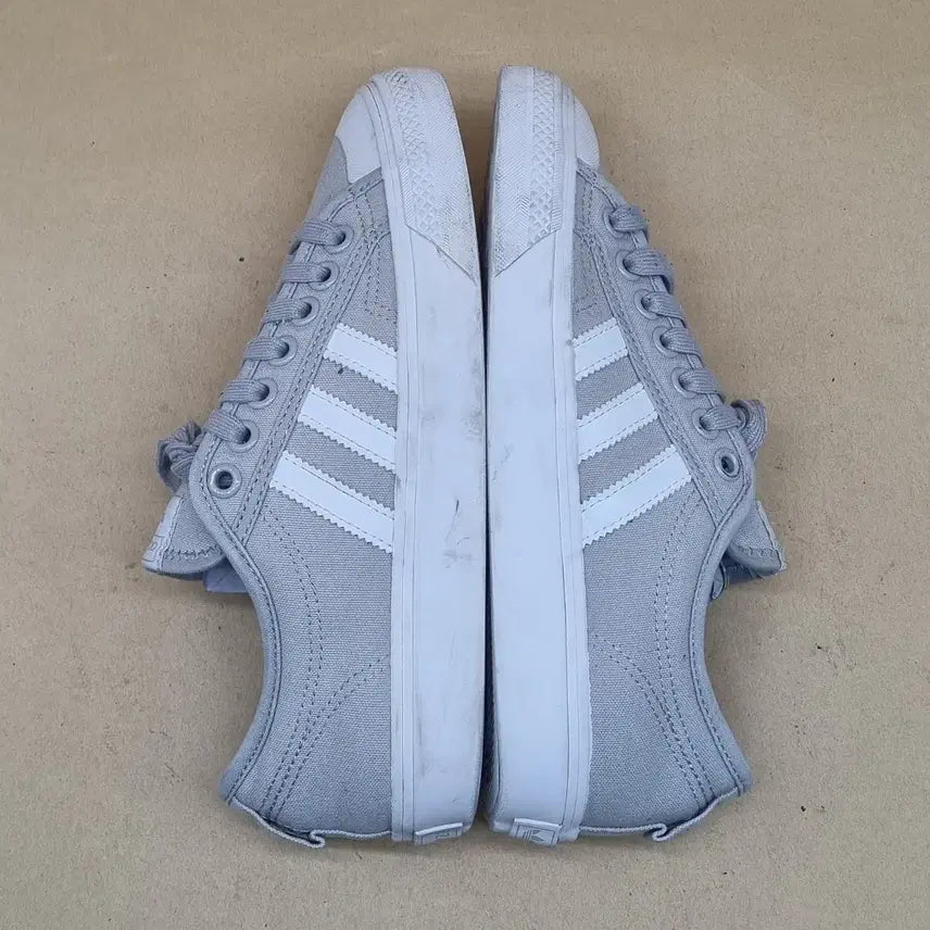 [BUNJANG] Adidas Nizza Low Gray Sneakers / 아디다스 니짜로우 그레이 스니커즈 250