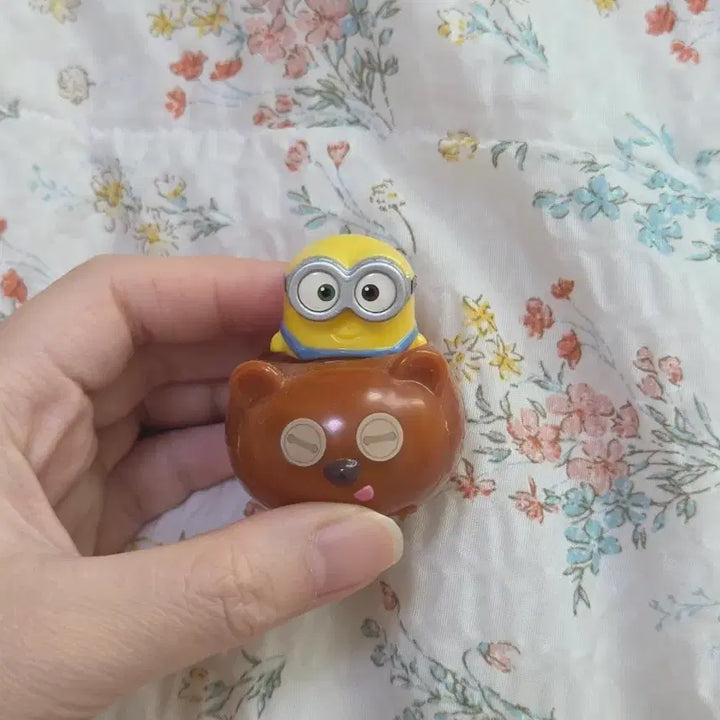 [BUNJANG] Minions Winnie the Pooh Gachapon / 미니언즈 곰돌이 푸 가챠