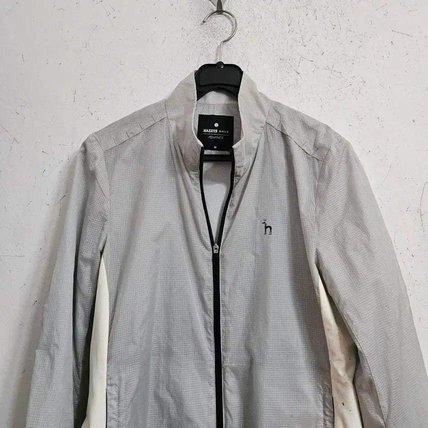 [BUNJANG] Hazzys Golf Windbreaker Jacket Gray 90 / 헤지스 골프 바람막이 점퍼 그레이90