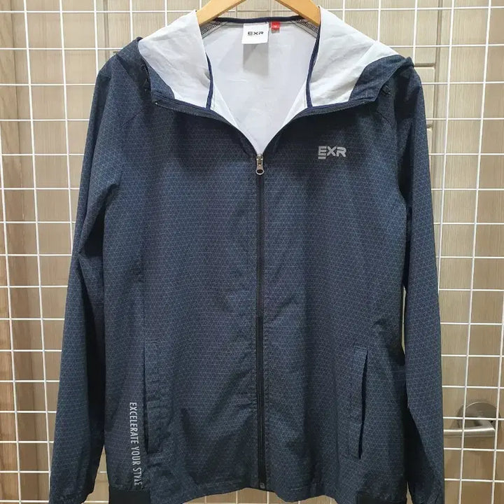 [SOLD OUT] EXR 바람막이 후드 점퍼 네이비