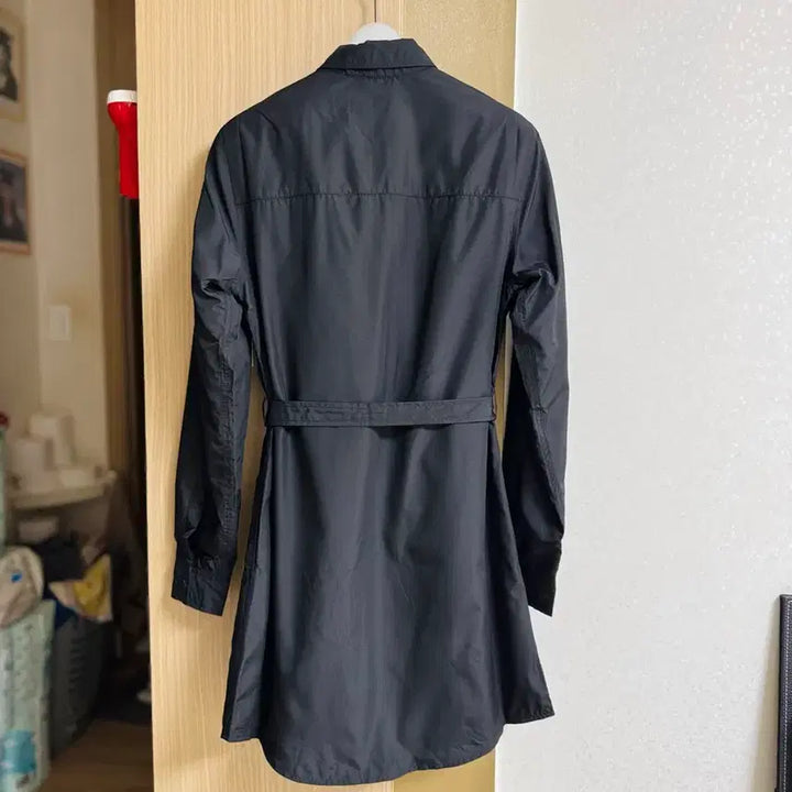 [SOLD OUT] 블랙 트랜치 봄자켓(프라다원단)44-55(새상품)12만원