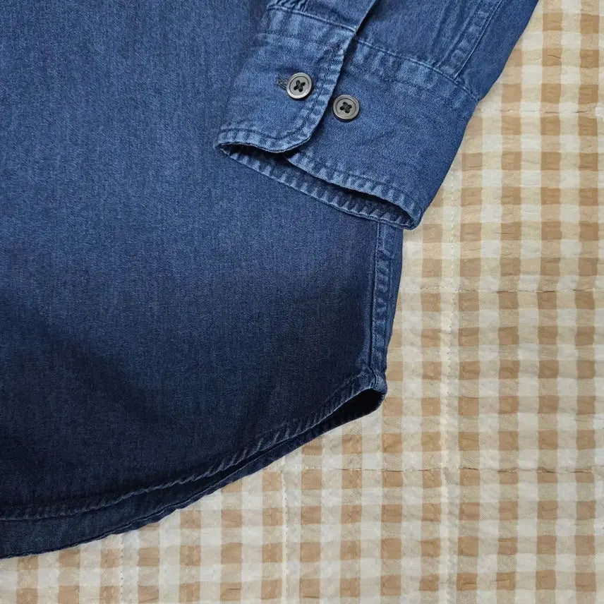 [BUNJANG] Uniqlo Henley Denim Shirt (Men&