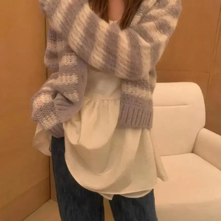 [SOLD OUT] (새상품)포스터 레니 알파카 가디건