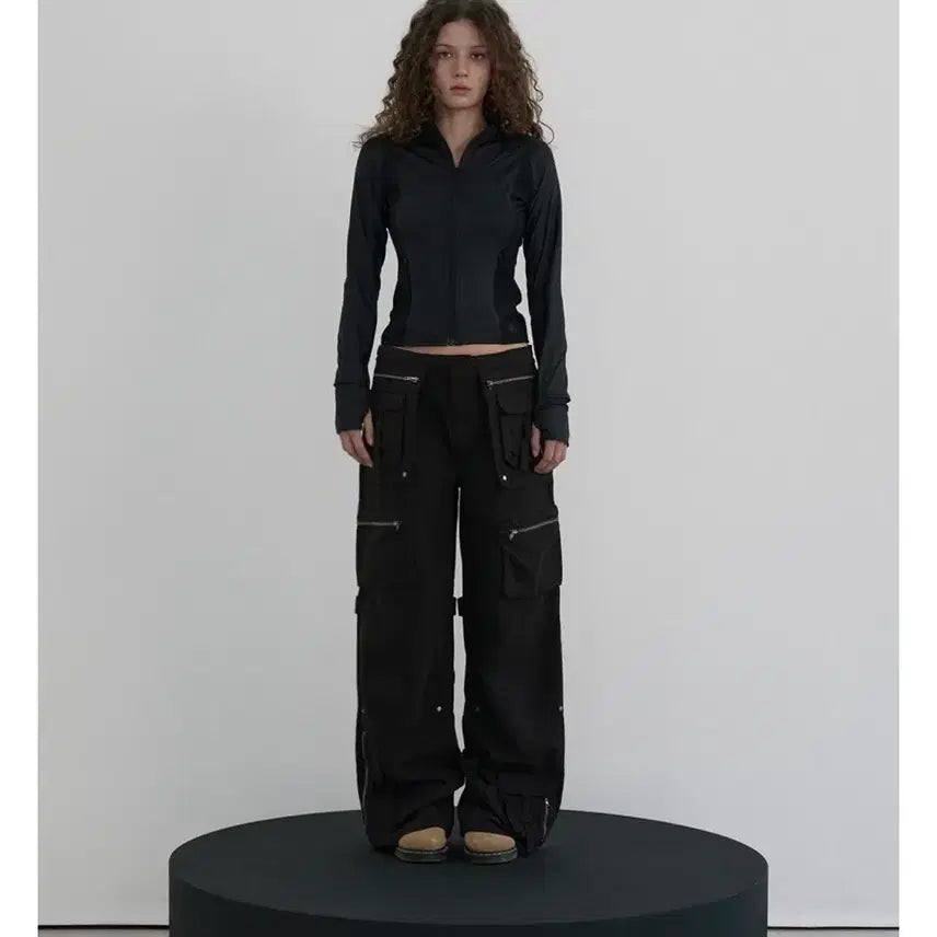 [BUNJANG] Woooalong Cargo Pants Black (Miyawaki Sakura) / 우알롱 카고팬츠 블랙 L사이즈(미야오 가원 착용)