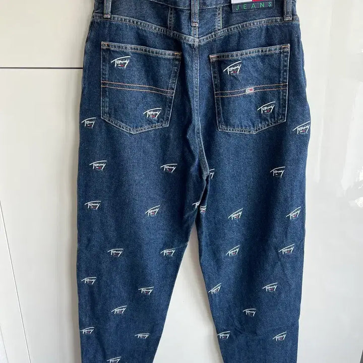 [BUNJANG] Tommy Jeans Mom Jeans EU 29 / [새상품] 토미 진스 맘진, 태그 포함, 진청, EU 29