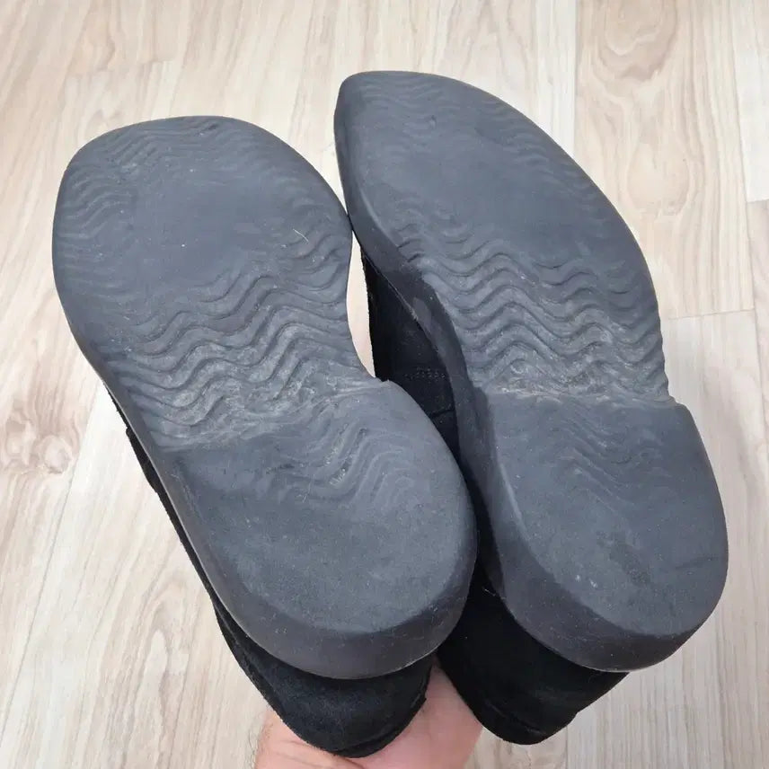 [BUNJANG] Versace Silver Tab V2 Suede Derby Shoes / 베르사체 실버탭 V2 스웨이드 더비