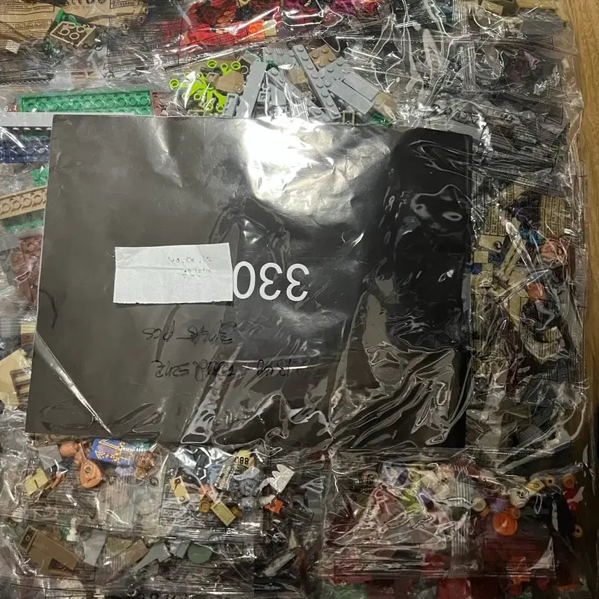 [BUNJANG] Lego 21348 Ideas Dungeons &amp; Dragons Red Dragon Set / 호환 블럭 레고 21348 아이디어 던전&amp;드래곤 미개봉 새제품