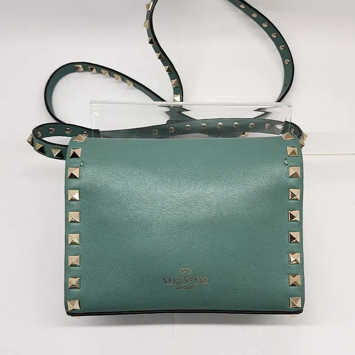 [SOLD OUT] 발렌티노 락스터드 미니 크로스바디백  민트