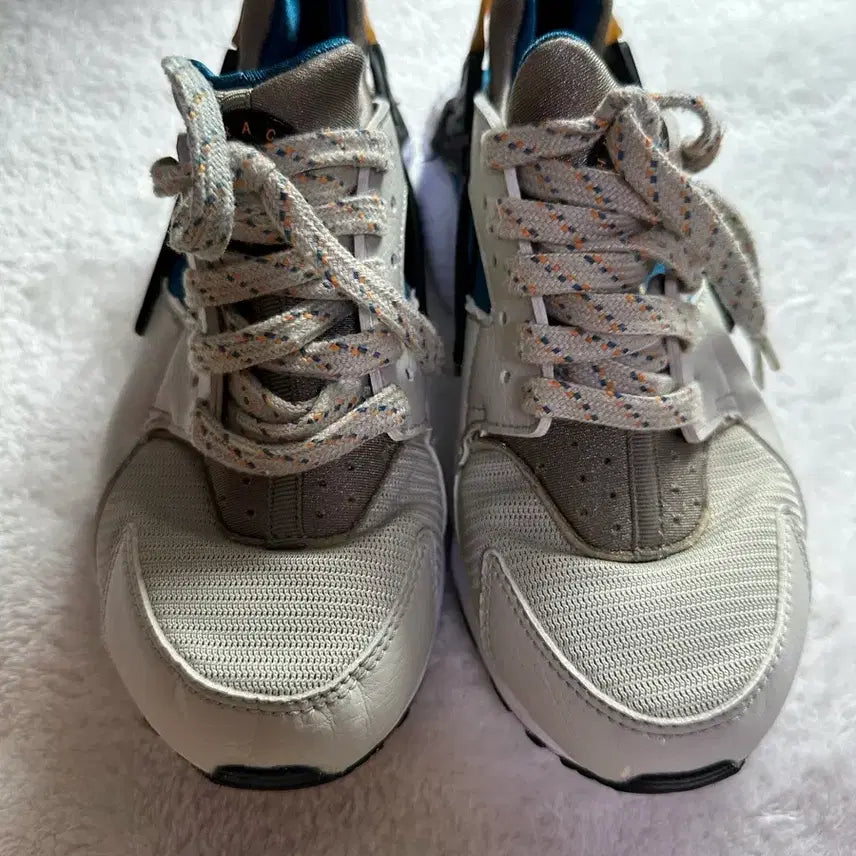 [BUNJANG] Nike Huarache 240 Sneakers / 나이키 허라취 240