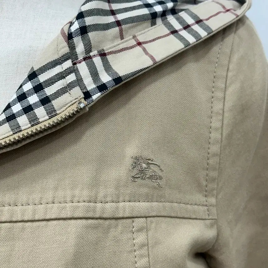 [BUNJANG] Burberry London Blue Label Hooded Jacket / 버버리 런던 블루라벨 후드 자켓