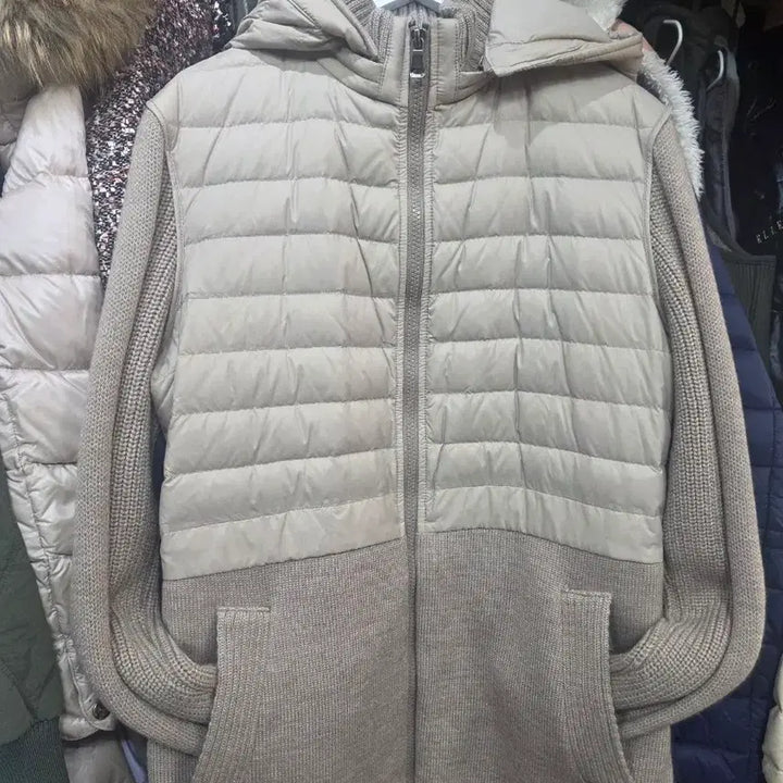 [BUNJANG] Pespow Knit Sleeve Padded Hooded Zip-up Jacket / 패스퍼우 pespow 니트 소매 패딩 후드 집업