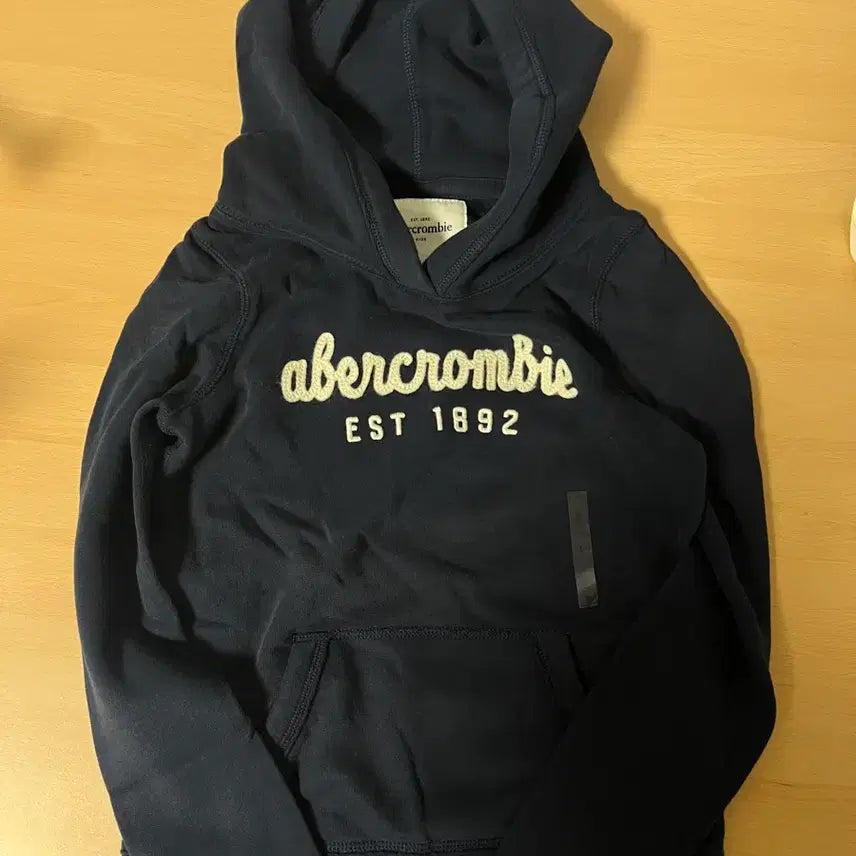 [BUNJANG] Abercrombie Kids Navy Hooded Sweatshirt / 아베크롬비 키즈 후드티 네이비