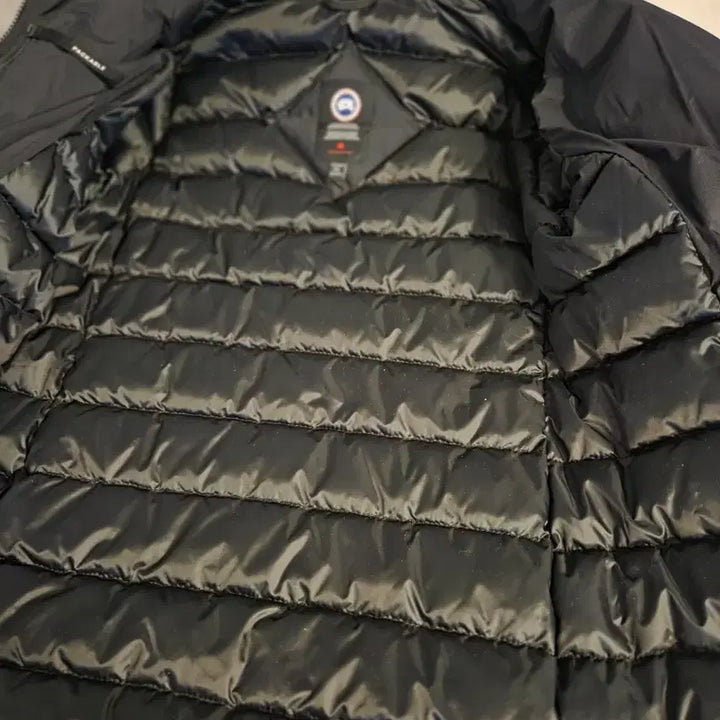 [BUNJANG] Canada Goose Camp Hoody Down Jacket Women&