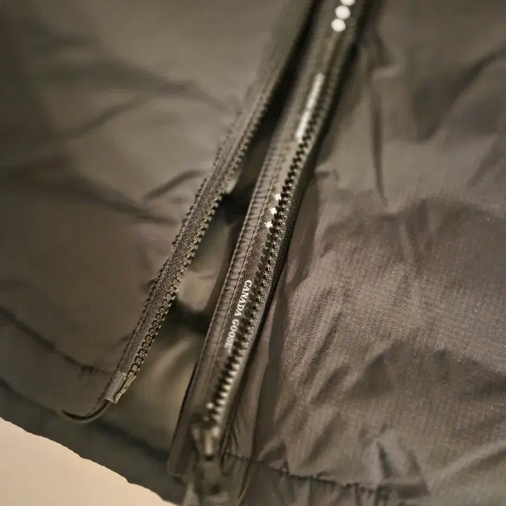 [BUNJANG] Canada Goose Camp Hoody Down Jacket Women&