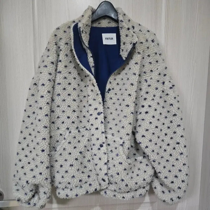 [BUNJANG] FREETTER Dot Fleece Jacket / 프리터 도트 플리스 후리스 뽀글이