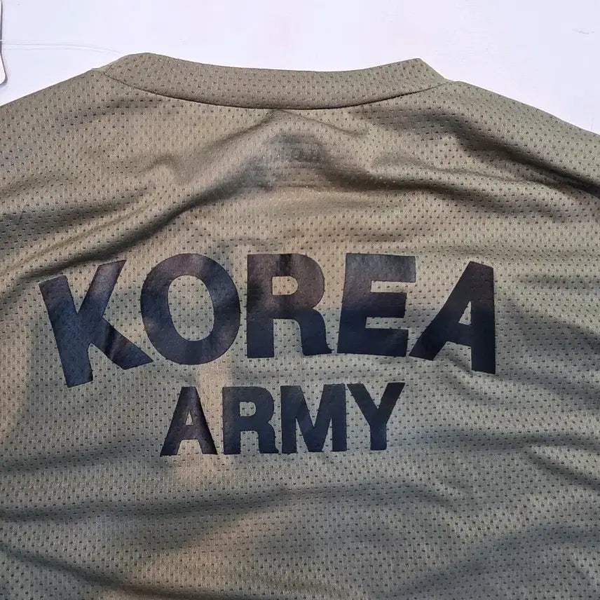 [BUNJANG] ROKA Digital Long-Sleeve T-Shirt / ROKA 디지털 긴팔 티셔츠