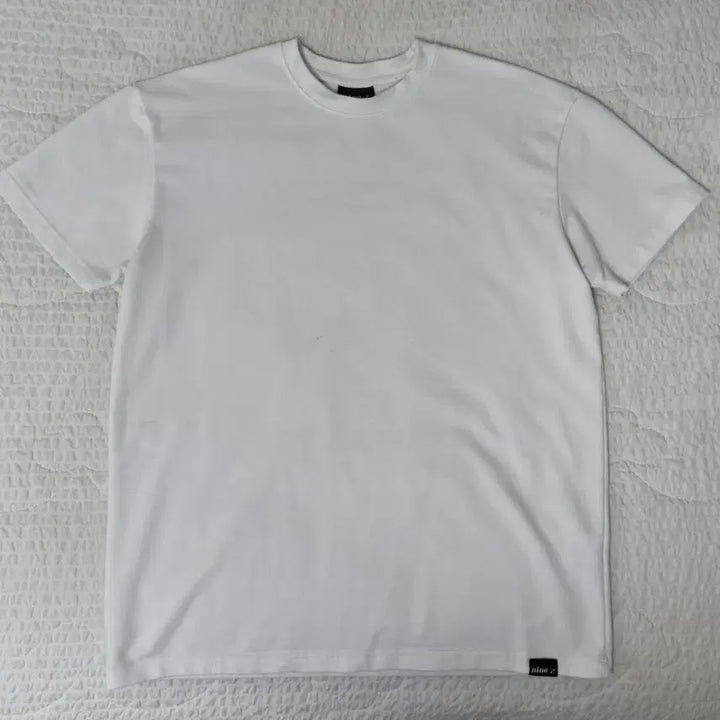 [SOLD OUT] (새상품) 나인제트 머슬핏 반팔 2개 묶음 판매