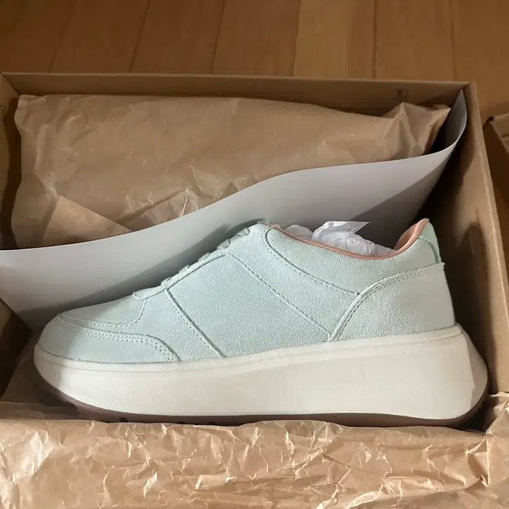 [SOLD OUT] 핏플랍 스웨이드 운동화 민트색 새상품 정품 240