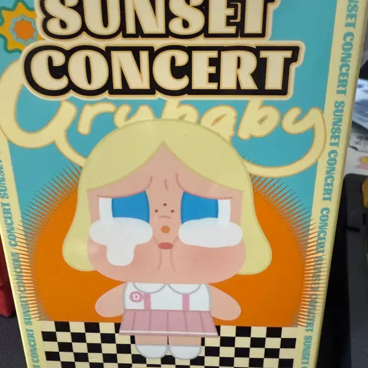 [BUNJANG] Pop Mart Crybaby Sunset Concert Doll / 팝마트 크라이베이비 Sunset Concert 인형