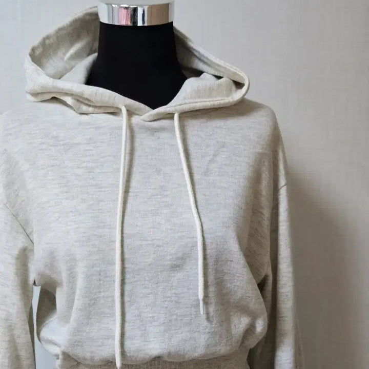 [BUNJANG] Magenta Studio Oatmeal Crop Hoodie / 마젠타: 스튜디오 후드 티셔츠 오트밀 스판