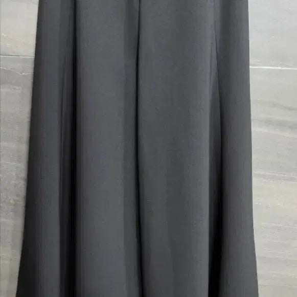 [BUNJANG] Egoist Wide Skort S / 에고이스트, 세련된 와이드 치마바지 S,  거의 새상품