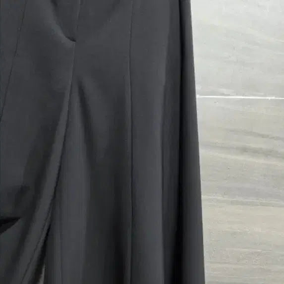 [BUNJANG] Egoist Wide Skort S / 에고이스트, 세련된 와이드 치마바지 S,  거의 새상품
