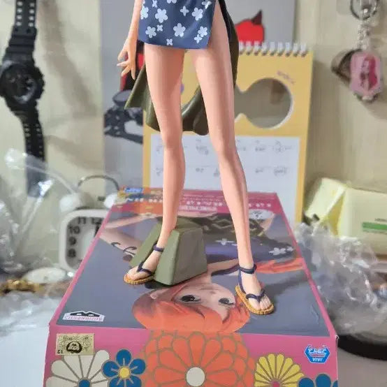 [BUNJANG] G&amp;G Nami Figure / (택포)원피스 지엔지 나미 피규어 팝니다.금 고양이 정품 입니다.