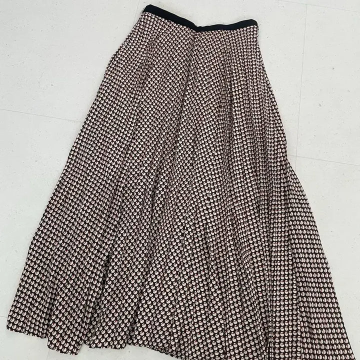 [BUNJANG] Beige Pattern Pleated Long Skirt / 패턴 플리츠 롱 스커트(새상품)