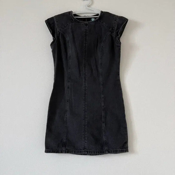 [SOLD OUT] 자라 블랙 데님 원피스 S(미착용새상품)