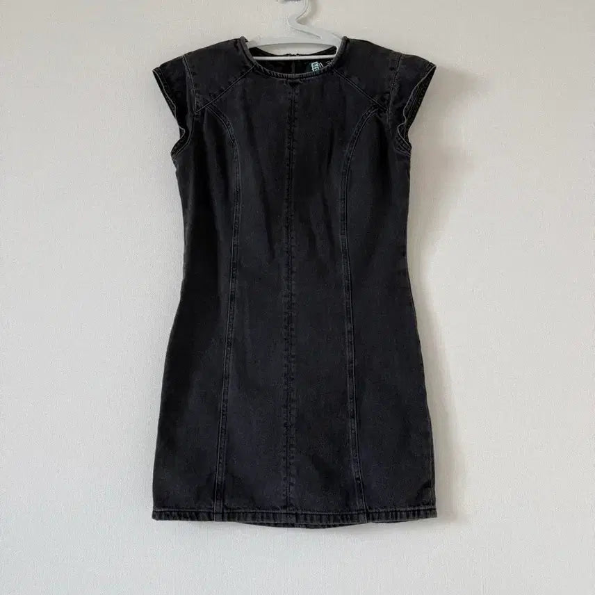 [SOLD OUT] 자라 블랙 데님 원피스 S(미착용새상품)