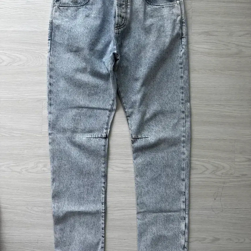 [BUNJANG] Brunello Cucinelli Washed Denim Pants / 브루넬로 쿠치넬리 워싱 데님 팬츠