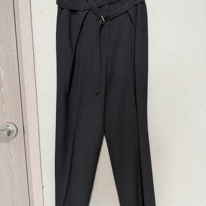 [BUNJANG] Abieuma Cross Belted Wide Wool Trousers / 아비에무아 크로스 벨티드 와이드 울 트라우저