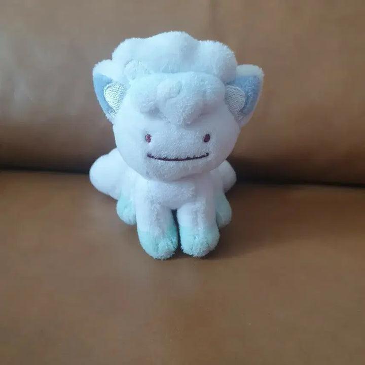 [BUNJANG] Pokemon Metamong Alolan Vulpix Keychain Doll / 포켓몬 변신메타몽 알로라 식스테일 키링 인형